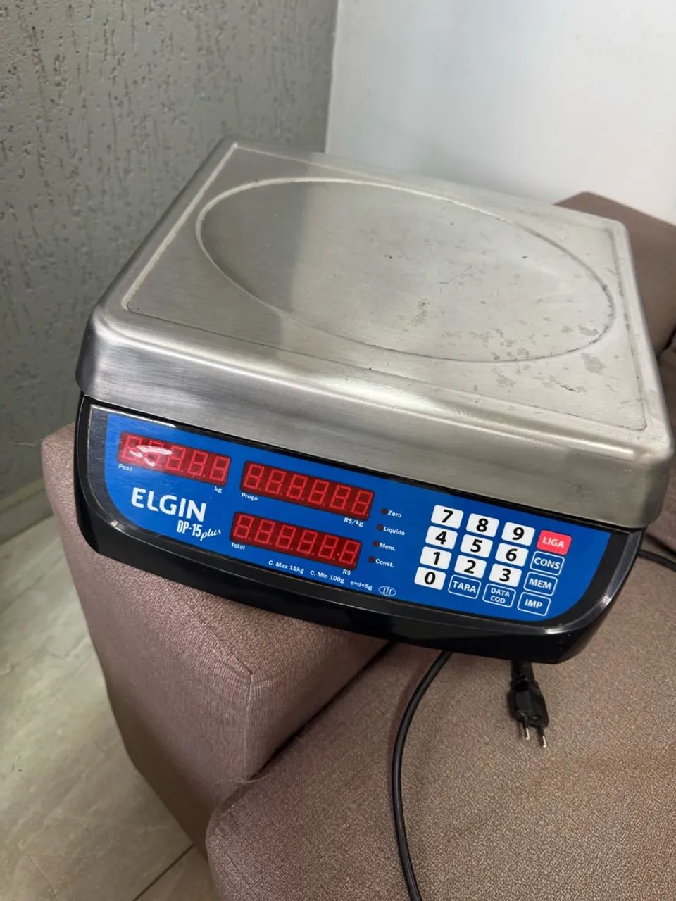 Balança Comercial Elgin DP-15 Plus 15kg Funcionando