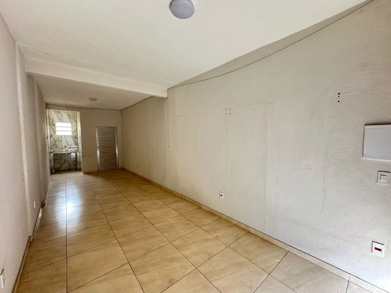 Loja para alugar no bairro Jatobá