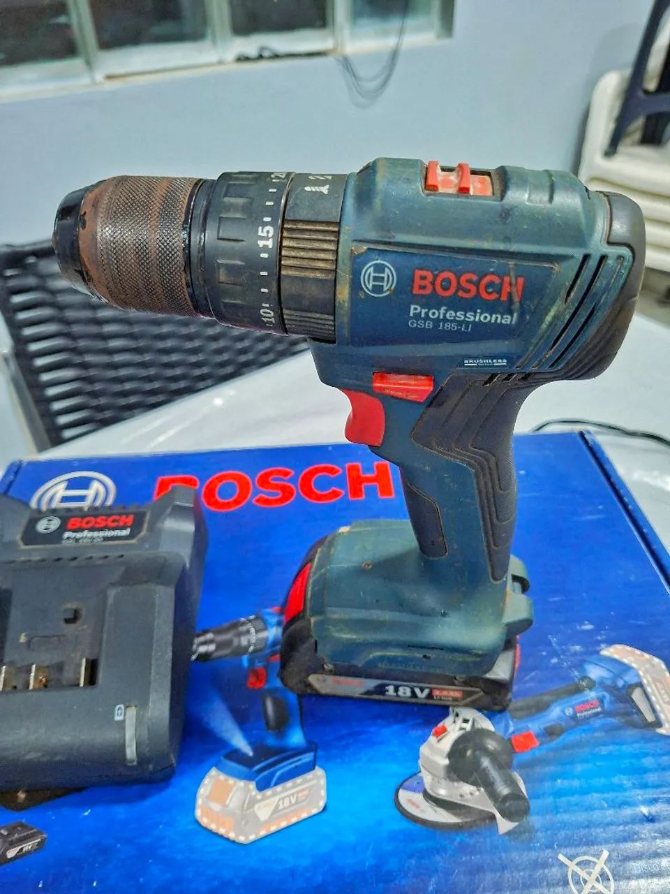 Furadeira Parafusadeira Bosch 18V
