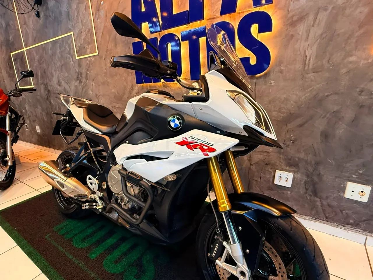 BMW S 1000 XR BRANCO 2017 - Foto 3