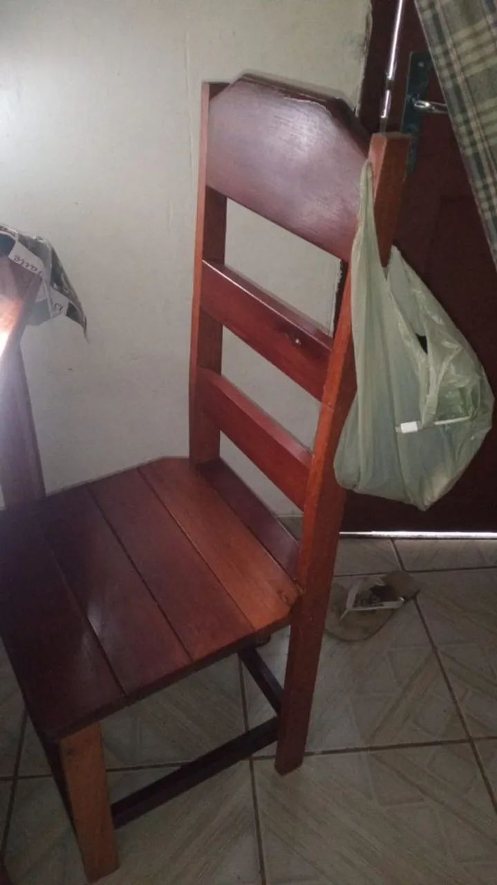 Mesa com 4 cadeiras  - Foto 3
