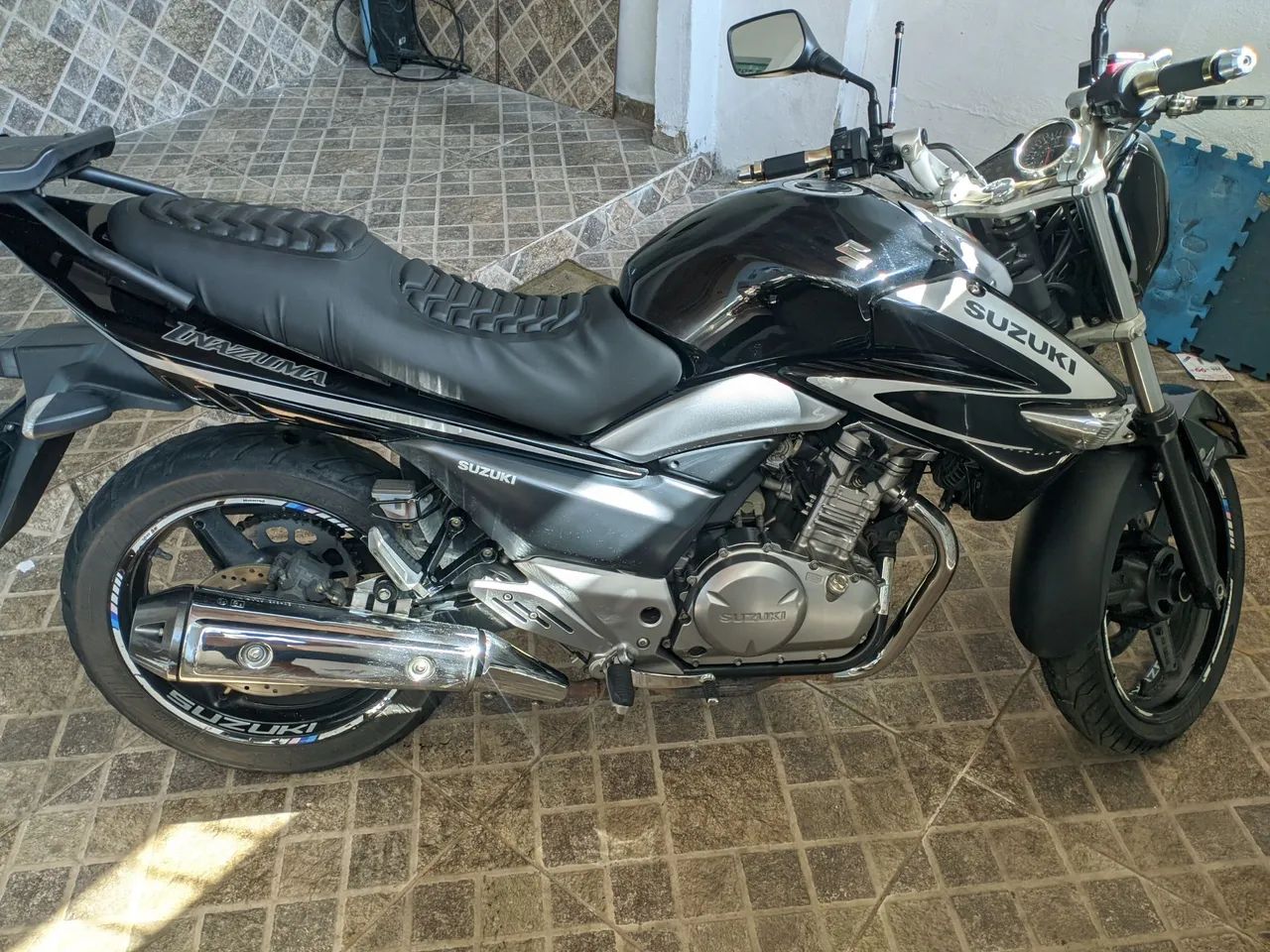 Suzuki  - Foto 3