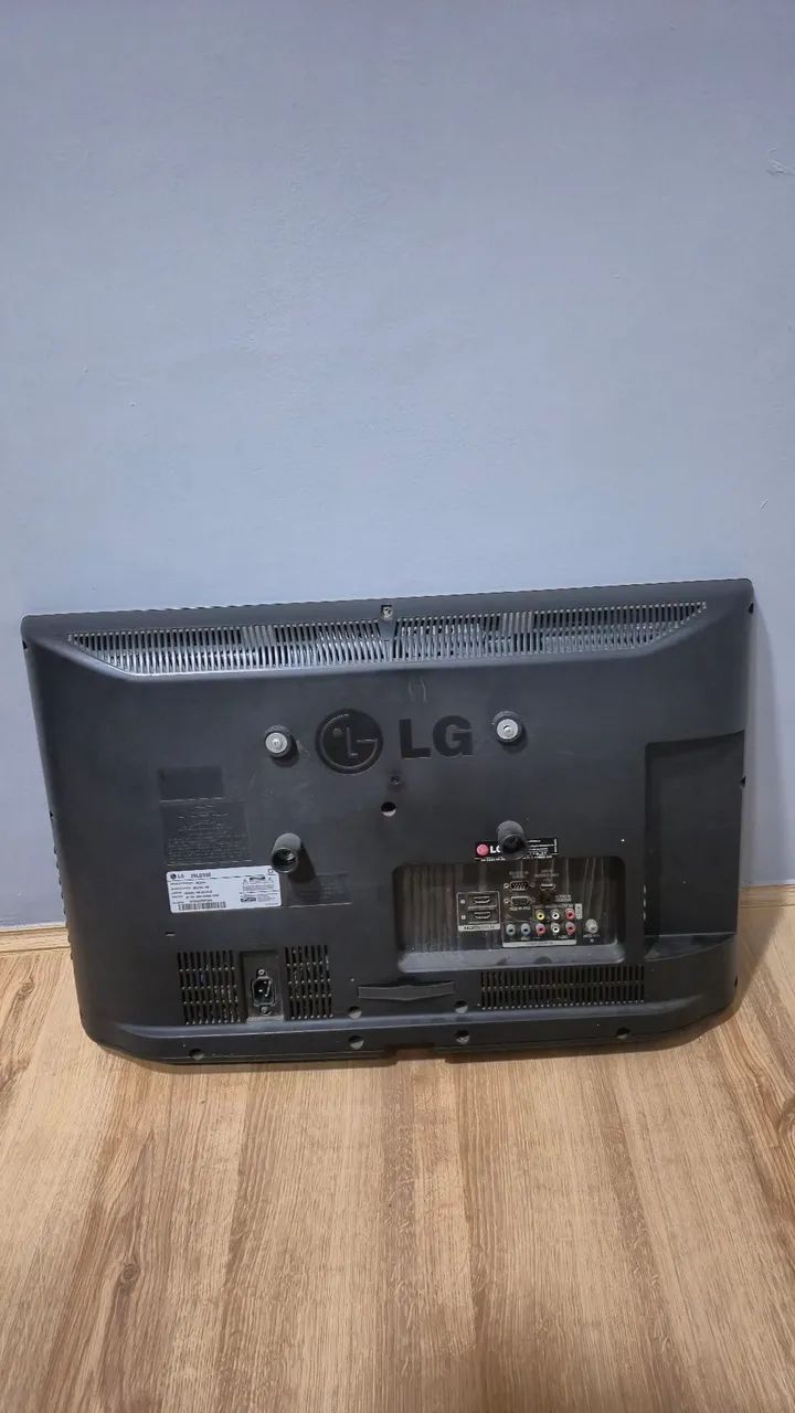 TV LG LCD 26 polegadas com controle remoto - Foto 3