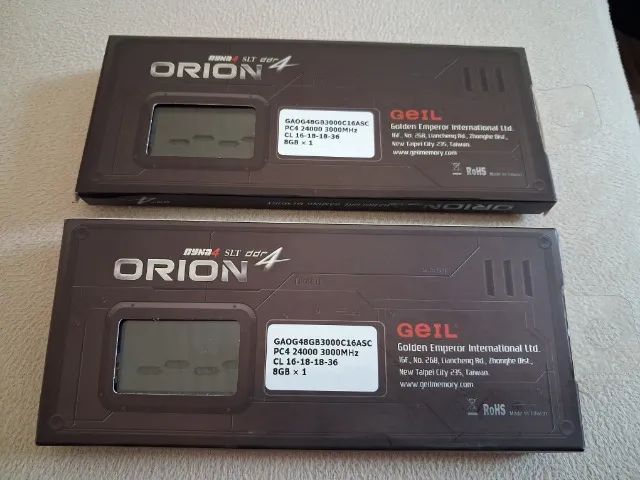 2 Memoria RAM (2x8GB) DDR4