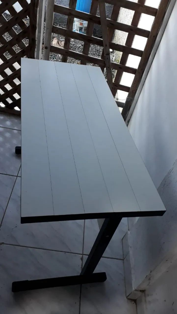 Mesa de computador para estudos - Foto 2
