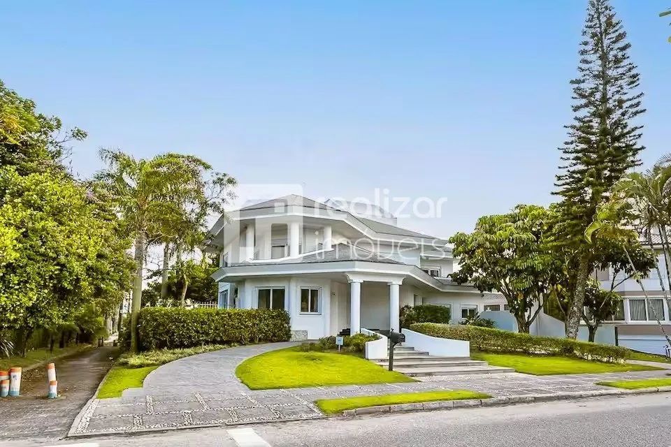 Casa 5 quartos no bairro Jurerê Internacional em Florianópolis - Foto 2