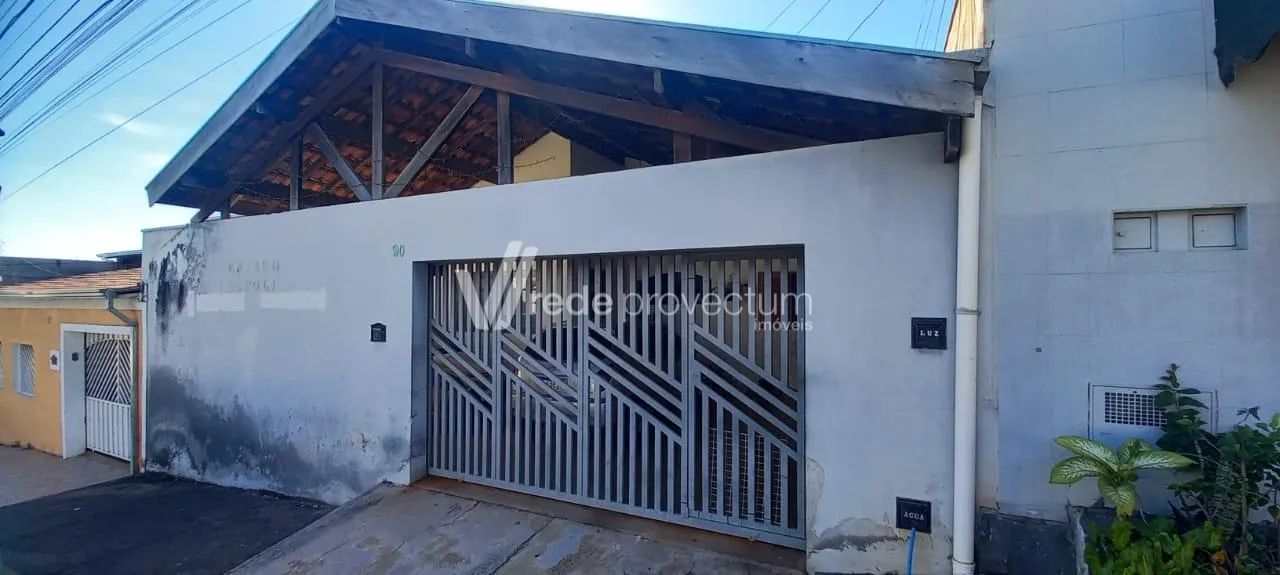 Casa térrea à venda em Paulínia