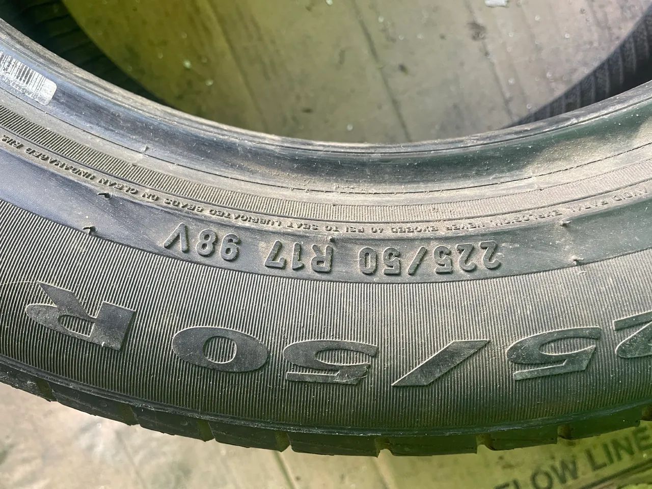 Pneu aro 17  225  50 - Foto 4