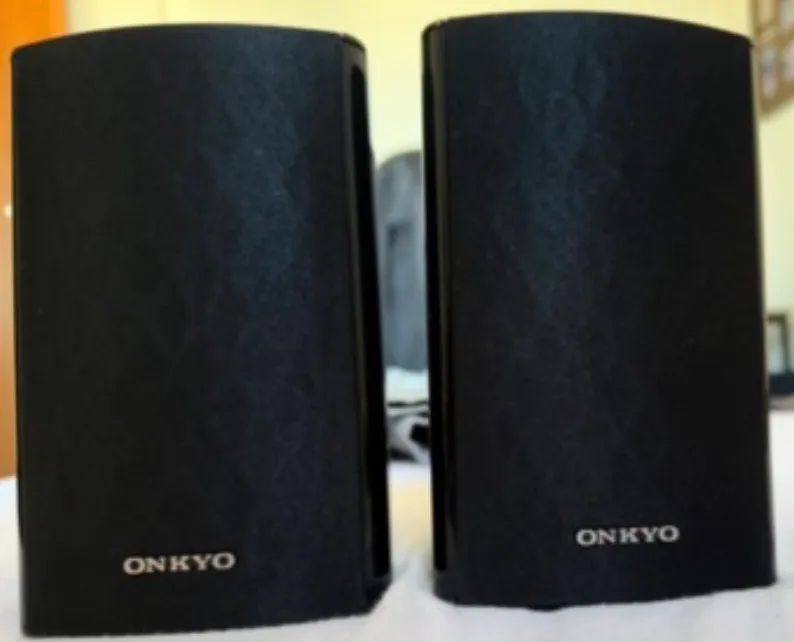 Conjunto de caixas Onkyo