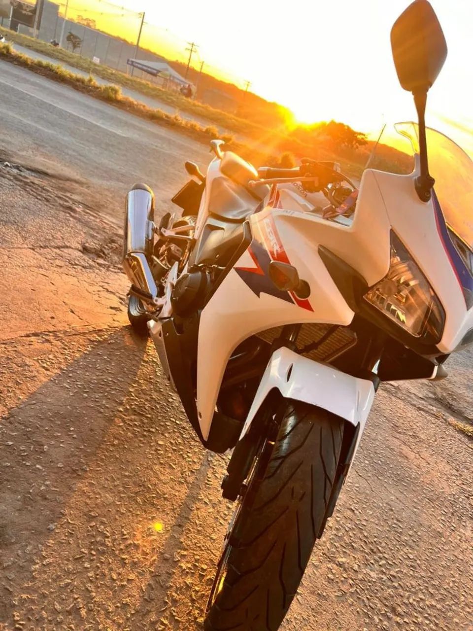 Vendo CBR 500 conservada - Foto 2