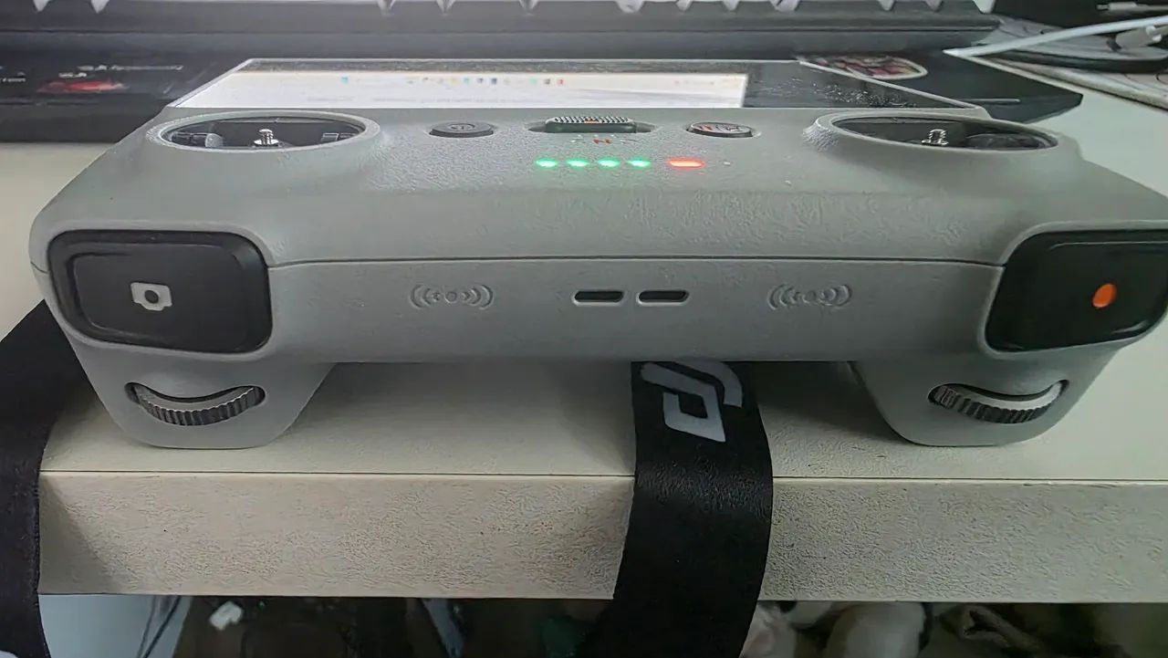 Controle DJI RC muito Novo - Foto 4