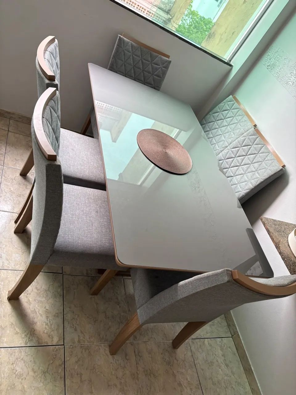 Mesa de jantar 6 lugares 