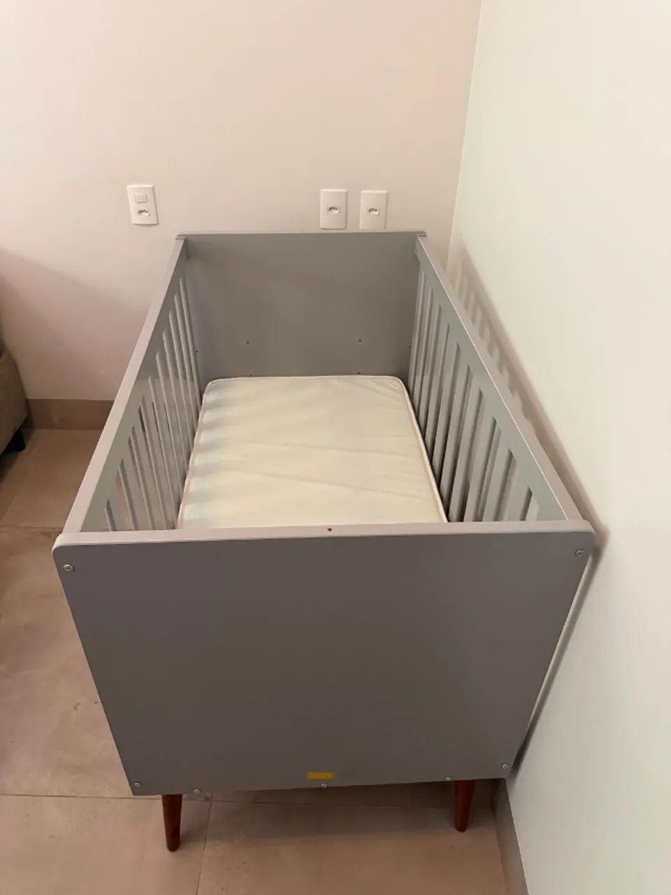 Conjunto de Quarto de Bebê Retrô - Impecável! - Foto 5