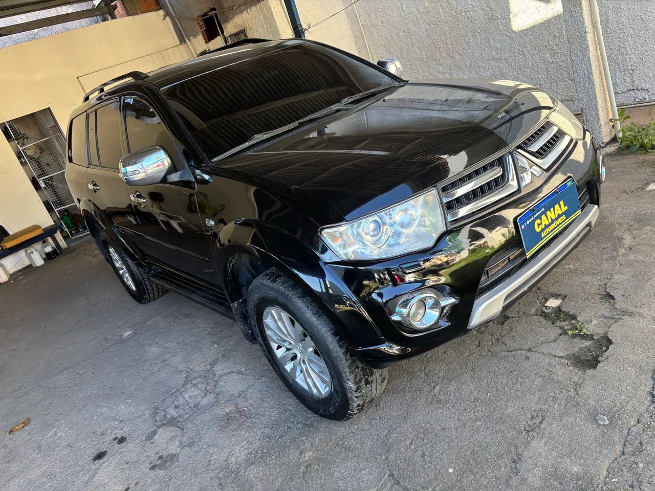 Mitsubishi Pajero 2015