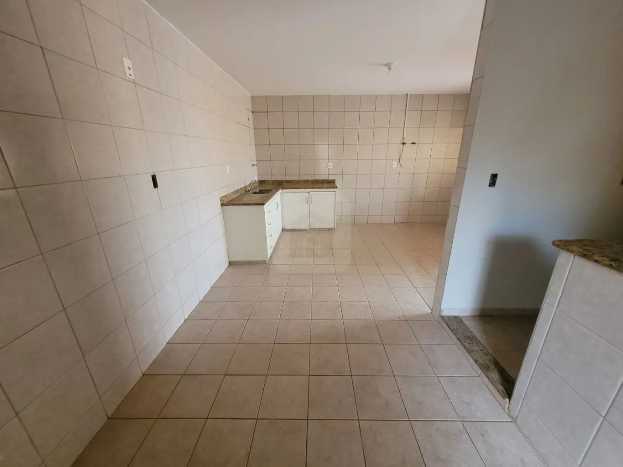 Casa com 110m² para locação no bairro Santa Mônica - Foto 5