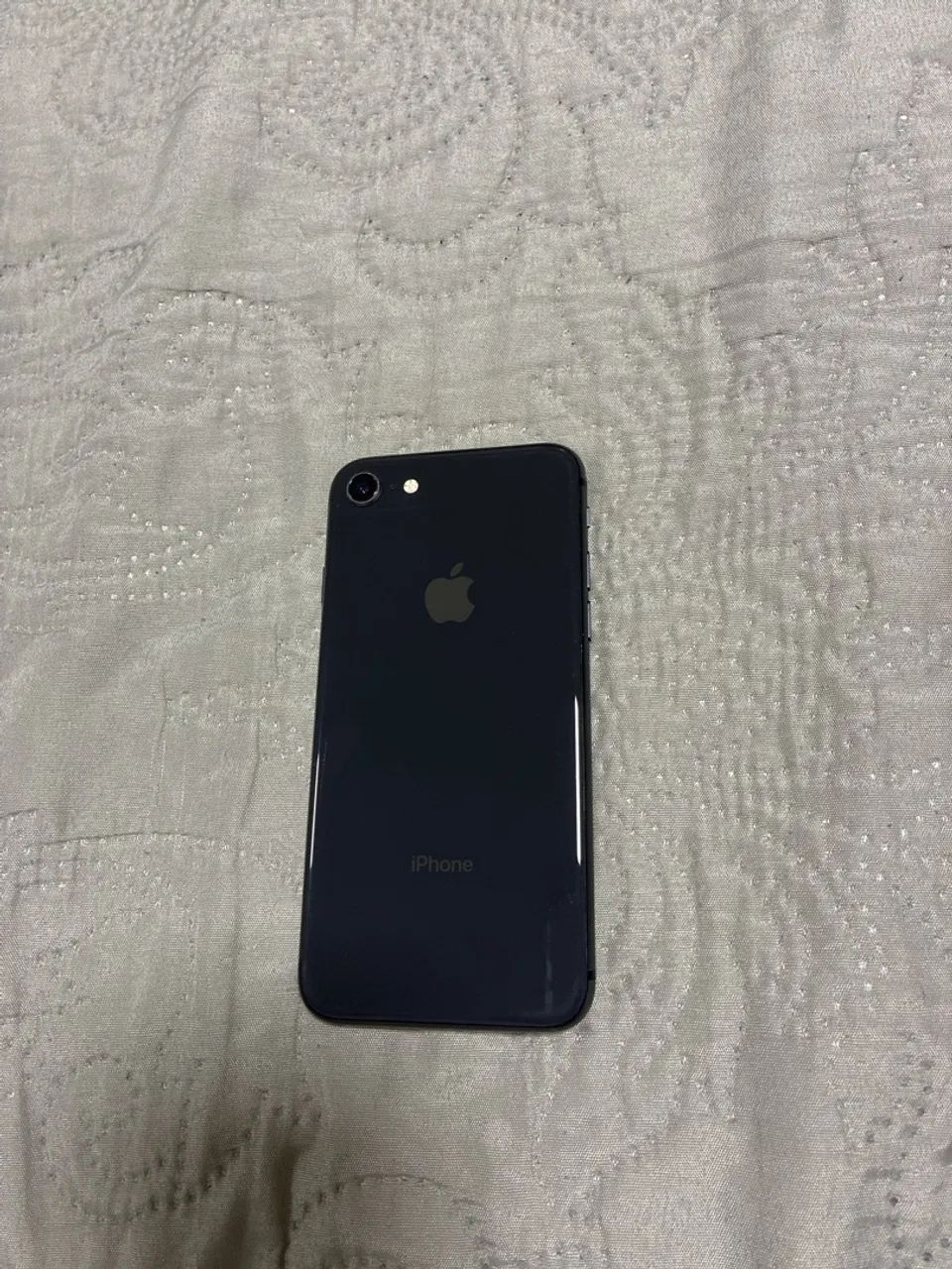 iPhone 8 impecável + caixa original  - Foto 3