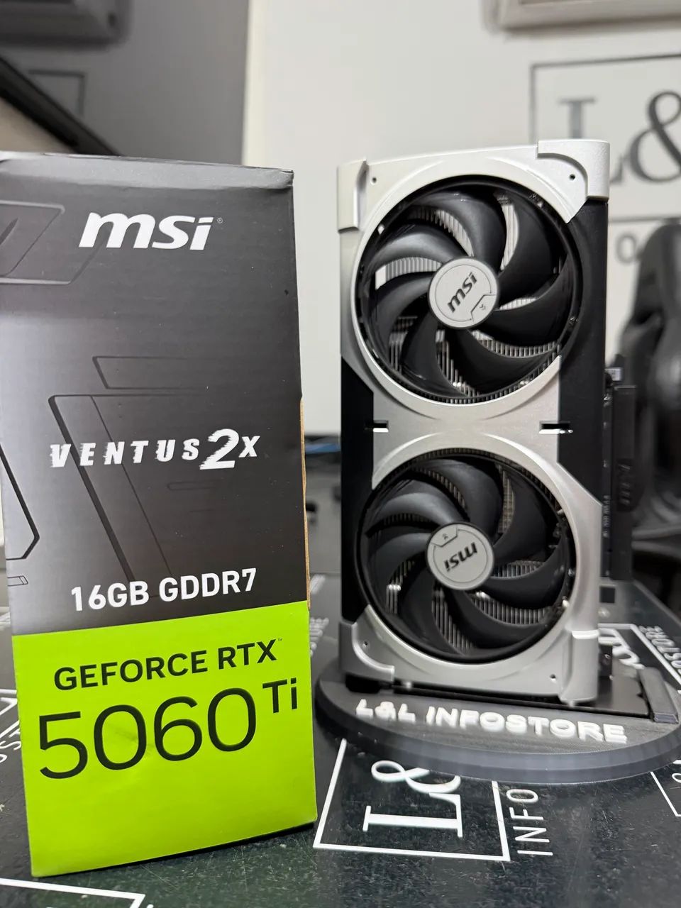 RTX 5060TI 16GB MSI VENTUS 2X - Foto 2