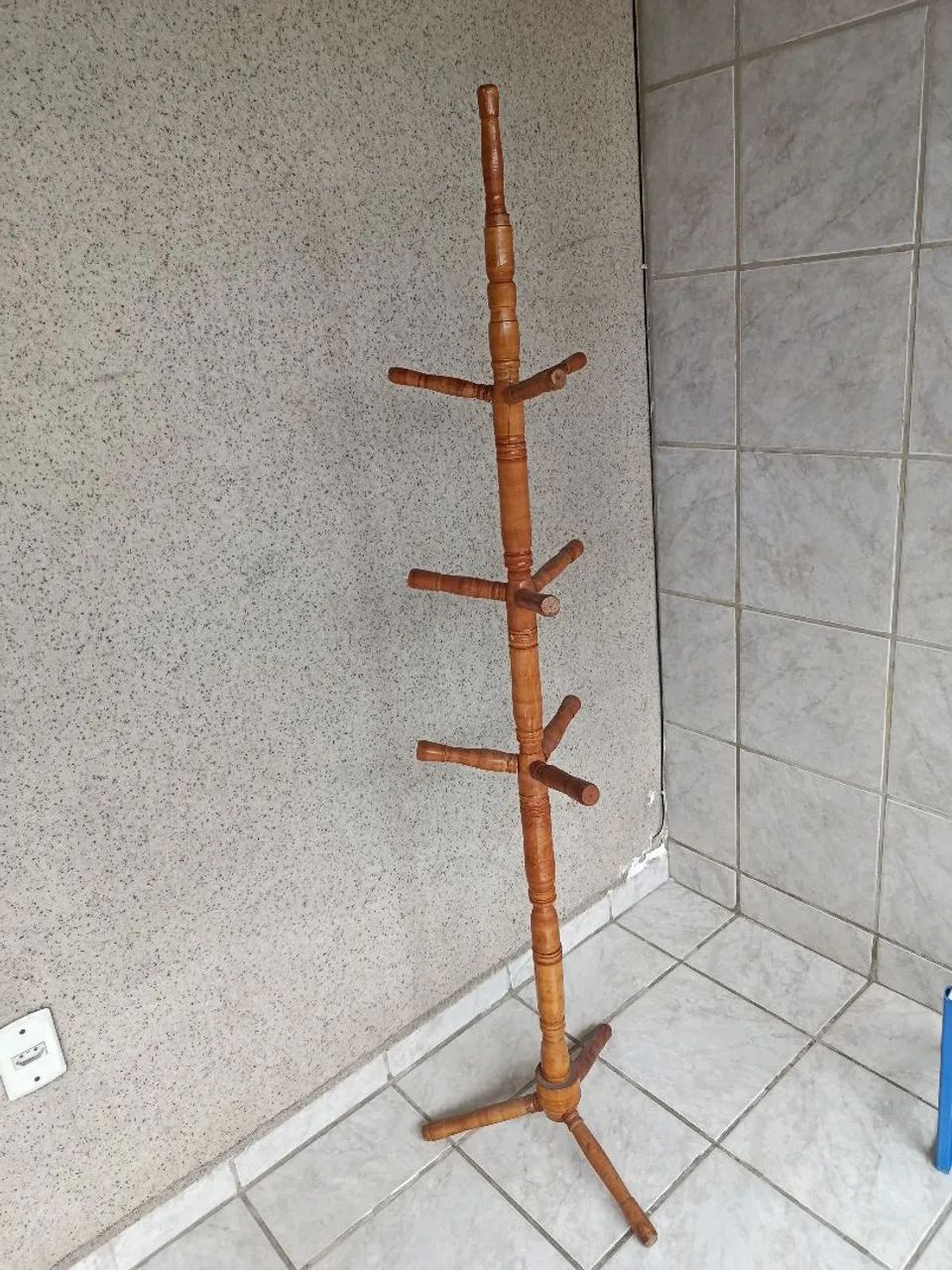 Cabideiro de Madeira Envernizado  - Foto 2