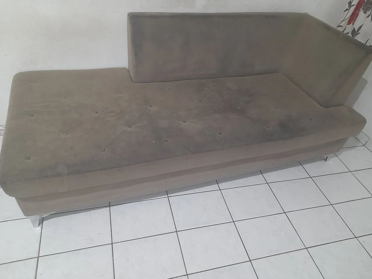 Sofá simples - Foto 2
