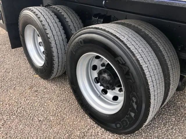 Ford cargo 2428 6x2 2012 carroceria   - Foto 15