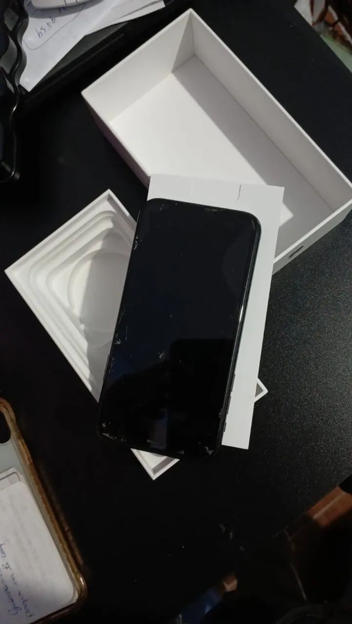Vendo iPhone XR preto, 64GB, funcionando perfeitamente! - Foto 3