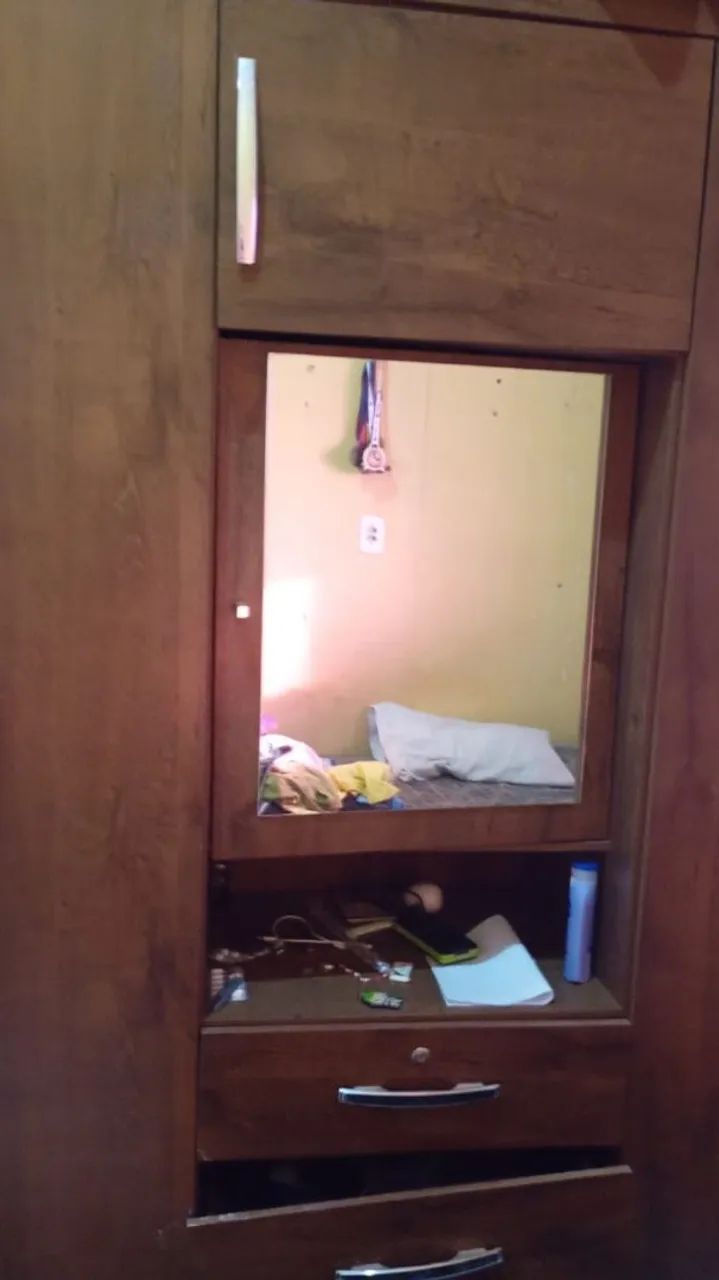 Vendo guarda roupa
