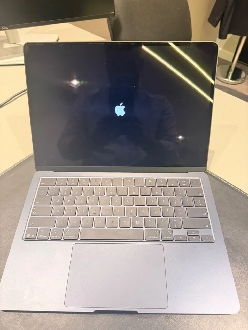 MacBook Apple 2025 - Foto 3