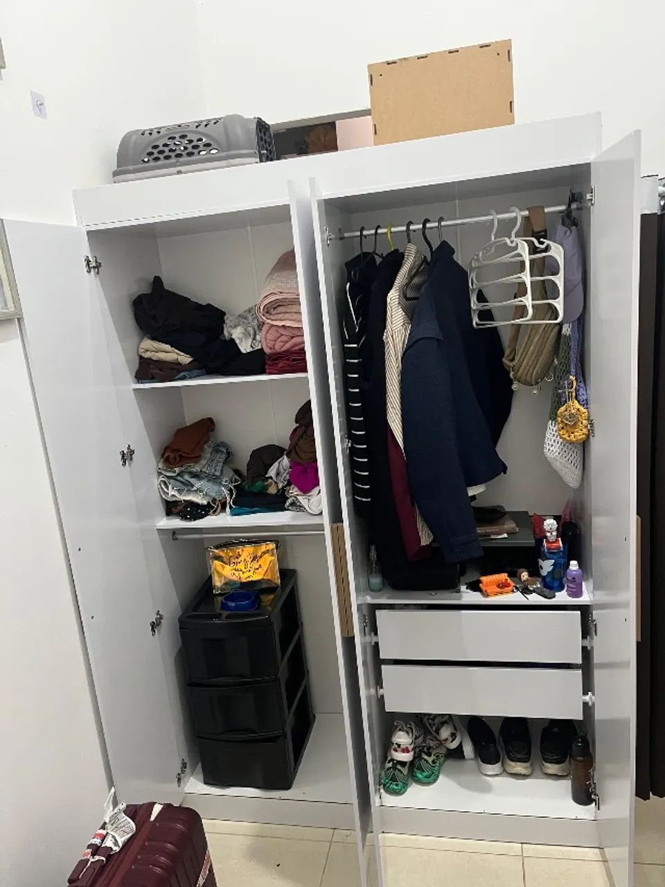 Guarda-roupa com um mês de uso  - Foto 2