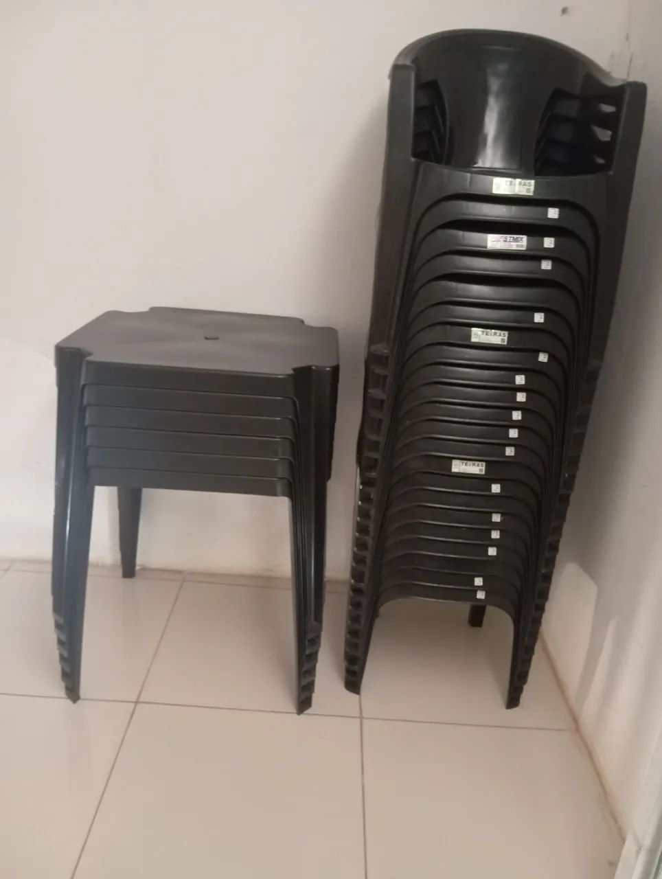 Vendas de mesas e cadeiras 