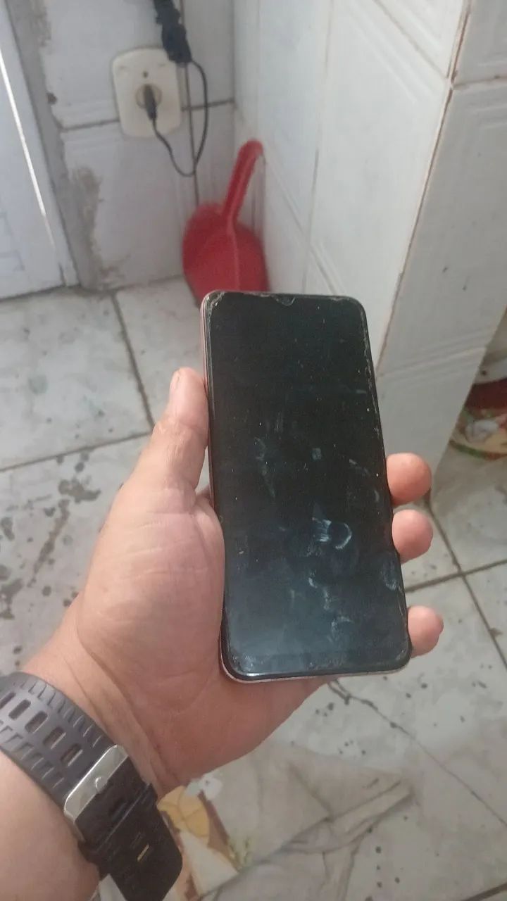 SAMSUNG A04E 