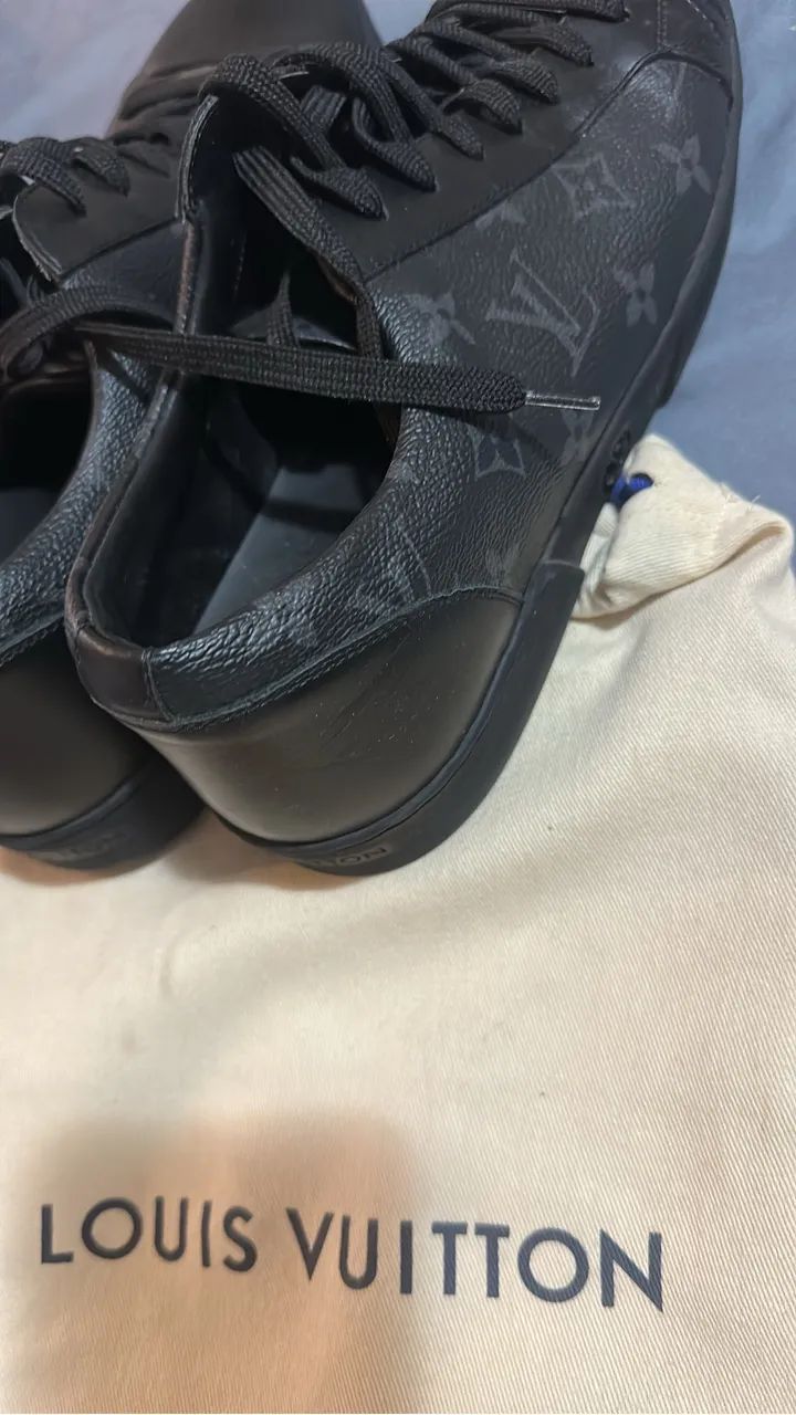 Tênis Louis Vuitton Monogram Eclipse de couro preto - Foto 2