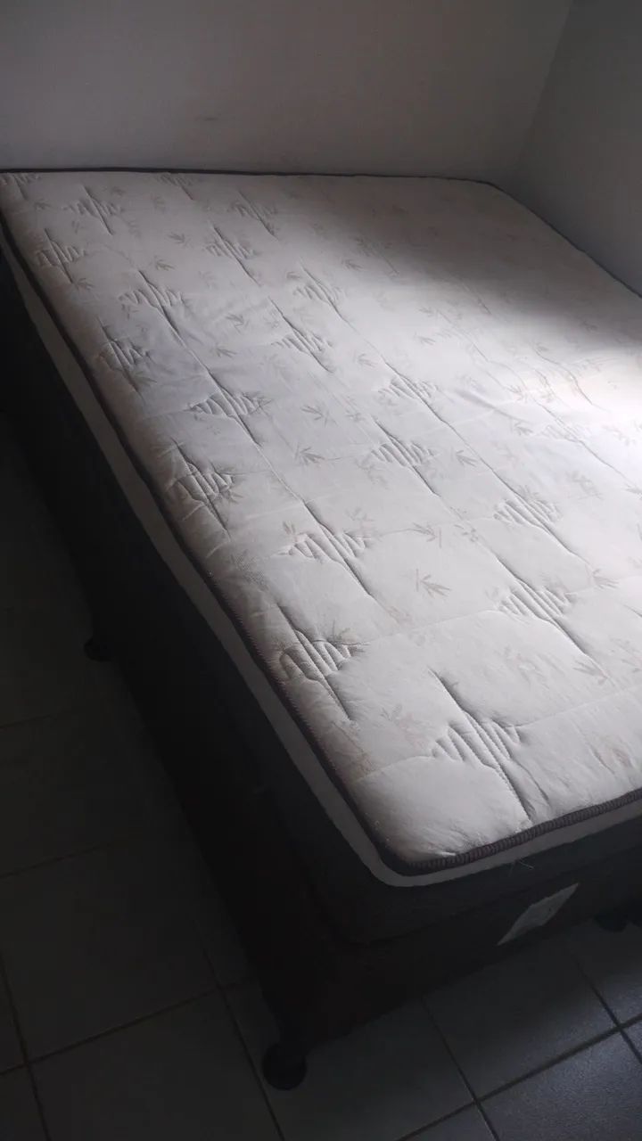 Cama box king casal 