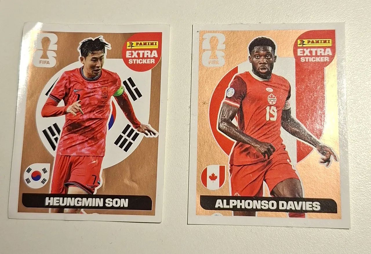 Figurinhas da copa LEGEND Panini
