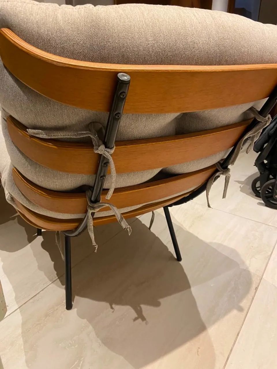 Kit Poltrona Com Puff Costela Algodão Slim Cor Cinza-claro ABRA CASA - Foto 4