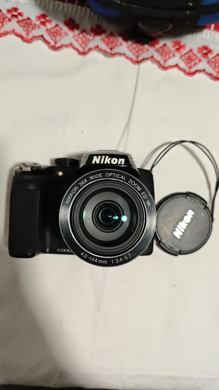 Câmera Nikon P500