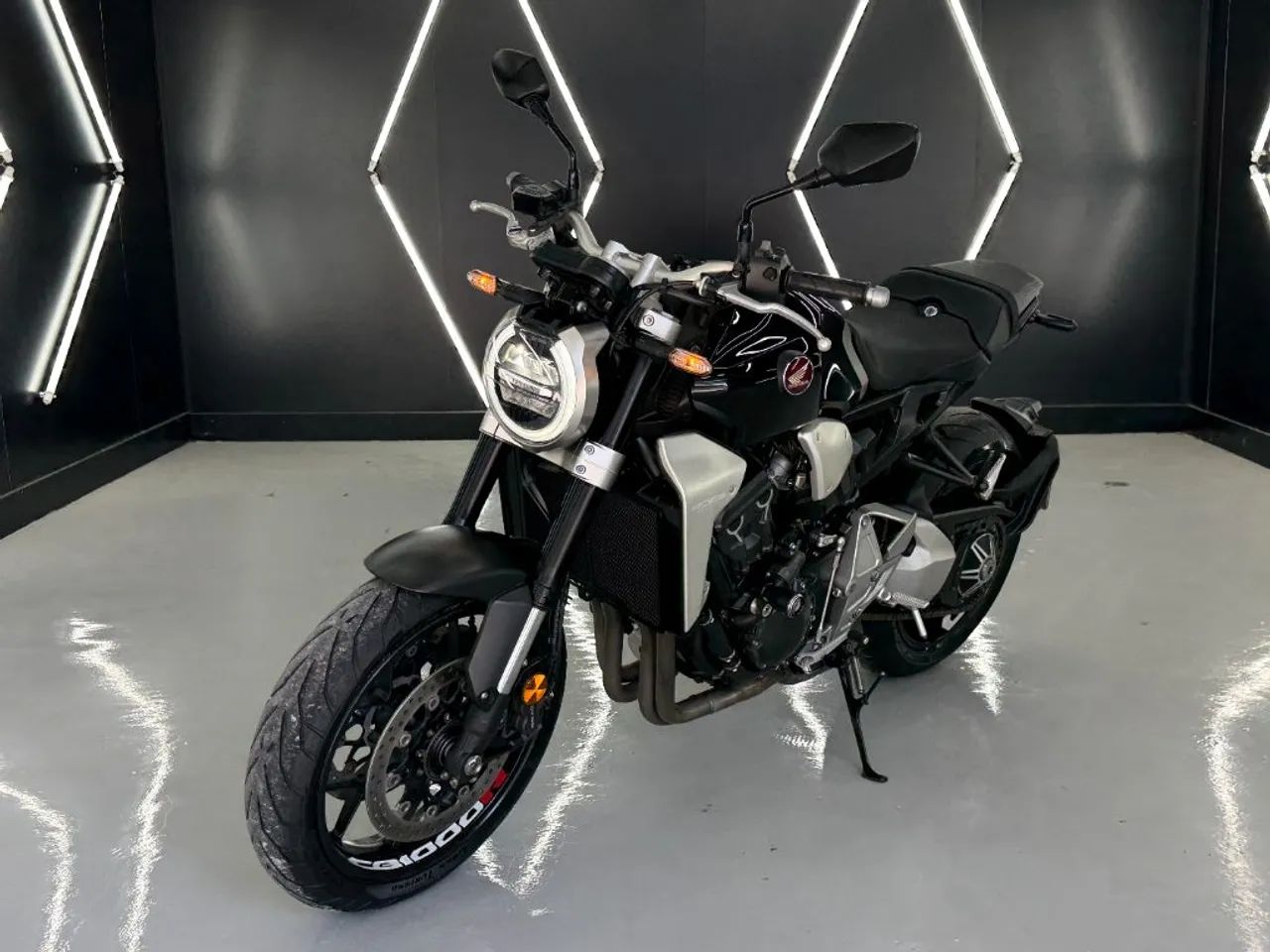 CB 1000R
