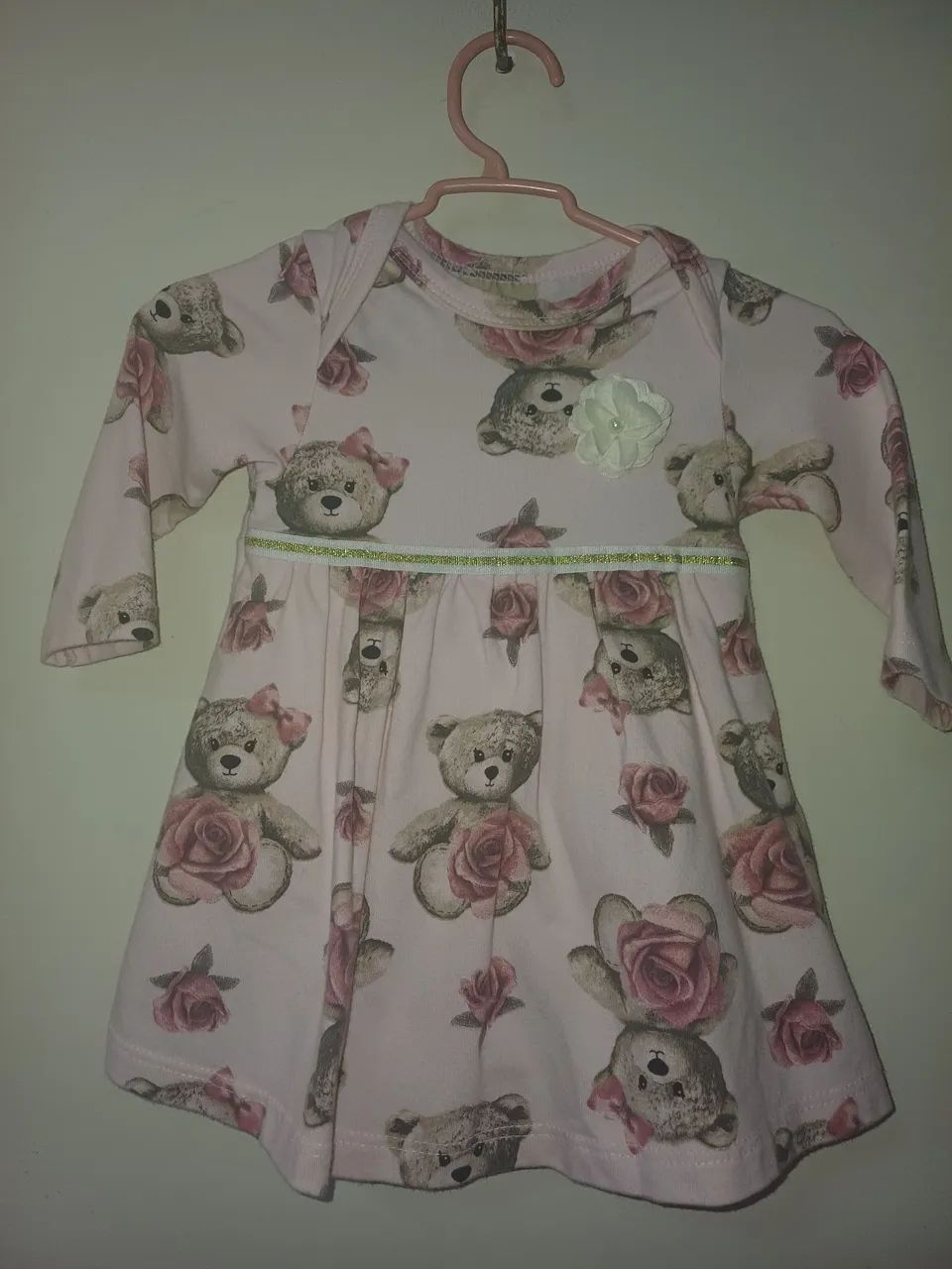 1 vestido Milon de ursinhos + 1 macacão Carters de coelhinho,  semi-novos. - Foto 2