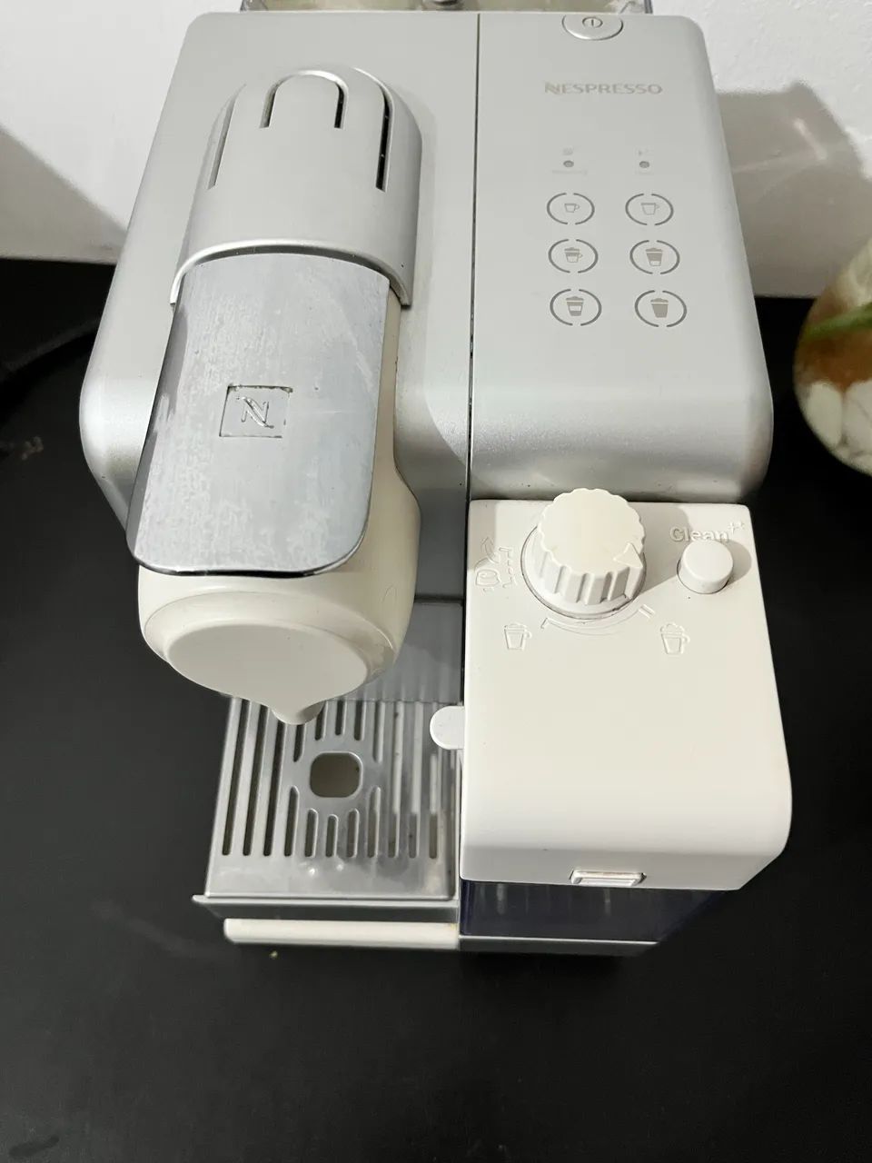 Máquina de café Nespresso - Foto 3