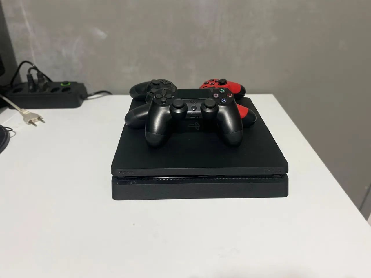 Playstation 4 slim  - Foto 2