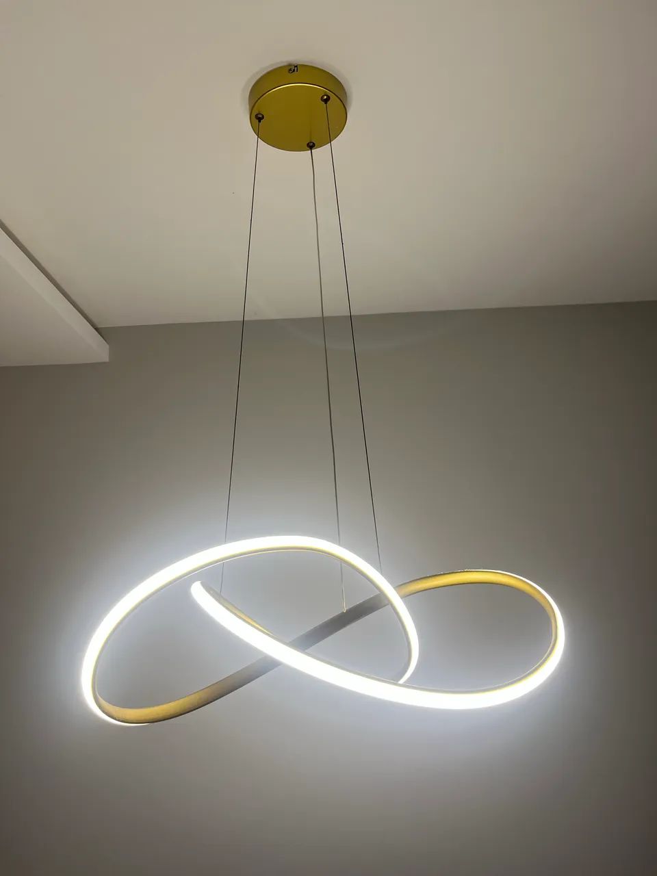 Pendente com fita de Led 