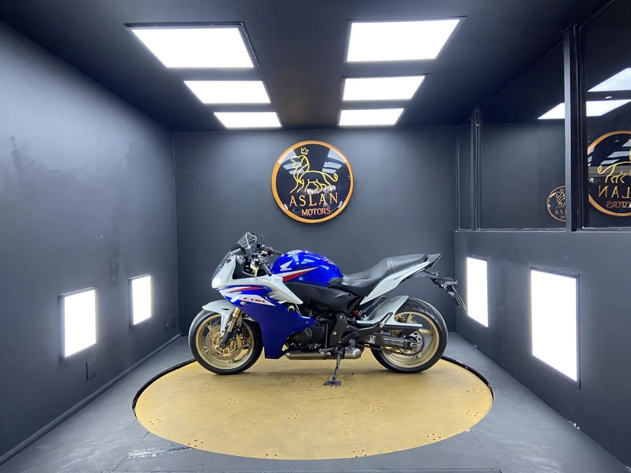 Honda Cbr 600f 2013 - Foto 3