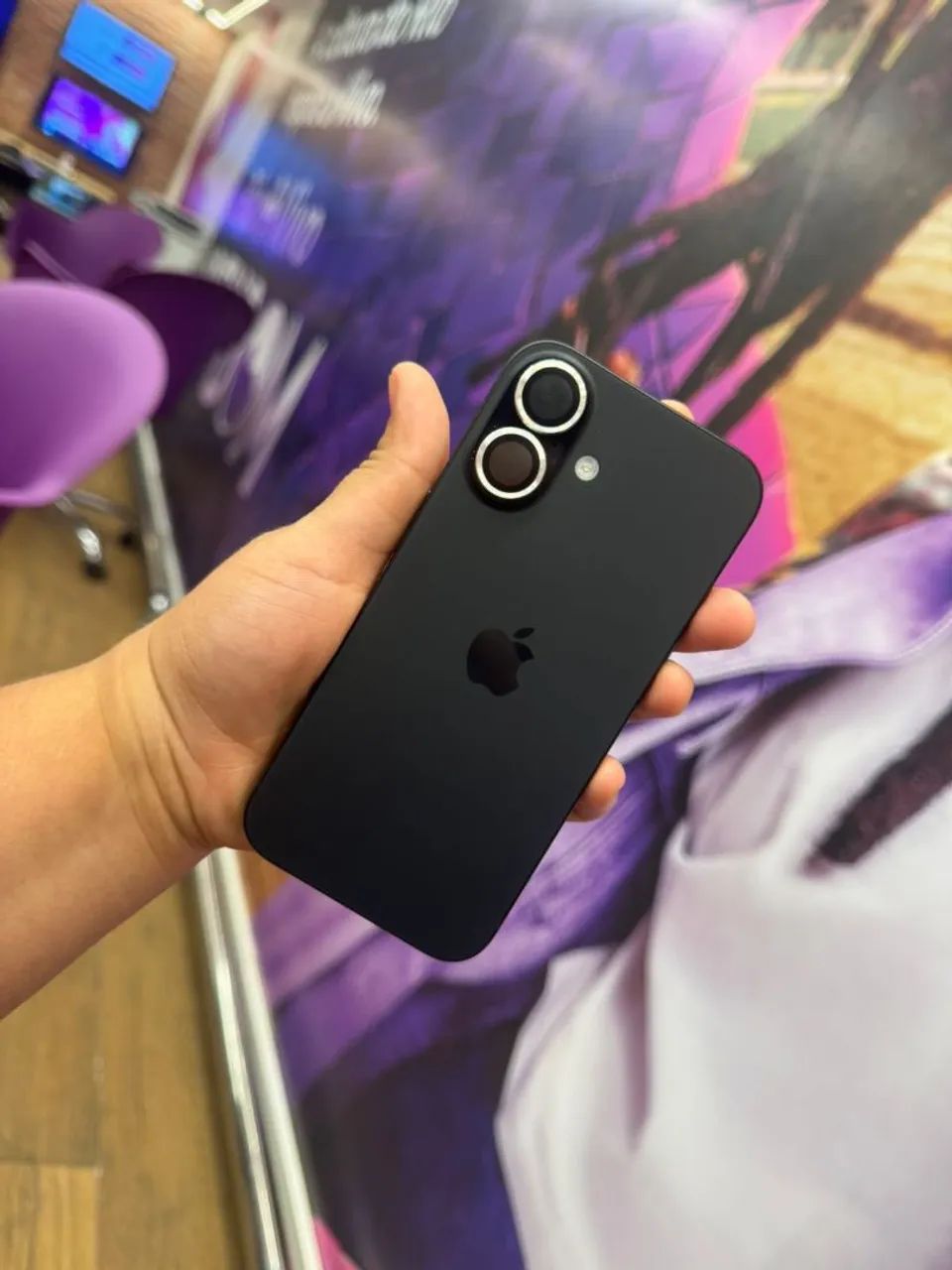 iPhone 16 c/ 2 meses de uso  - Foto 3
