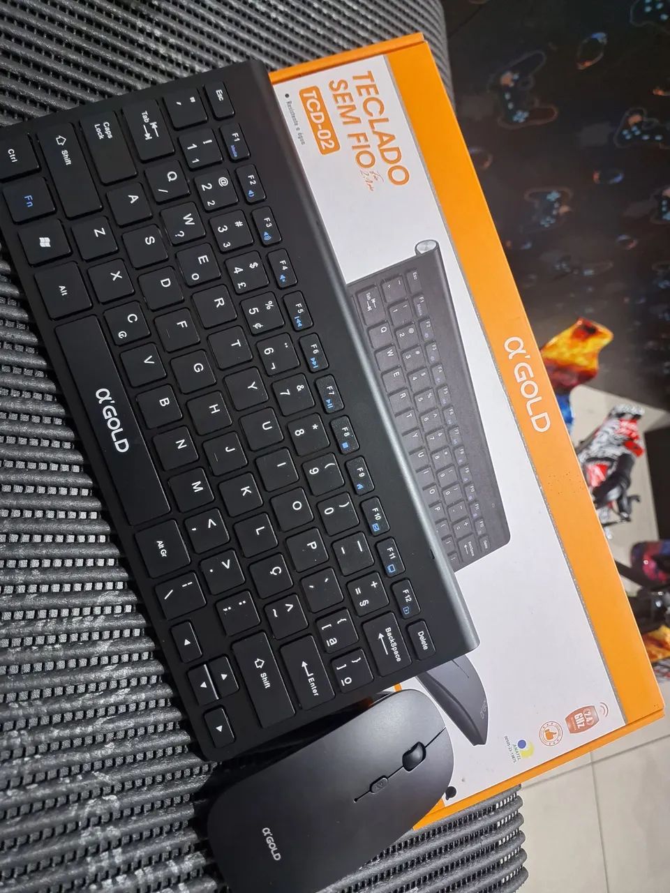 Kit teclado + mouse sem fio  design moderno com acabamento premium - Foto 2
