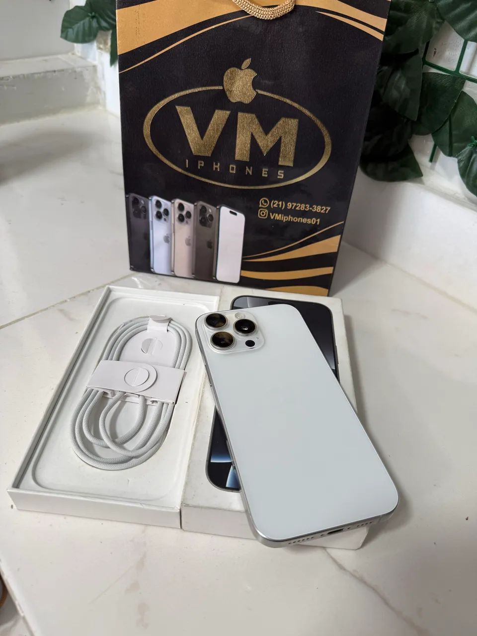 iPhone 16 Pro Max 256GB - Foto 2