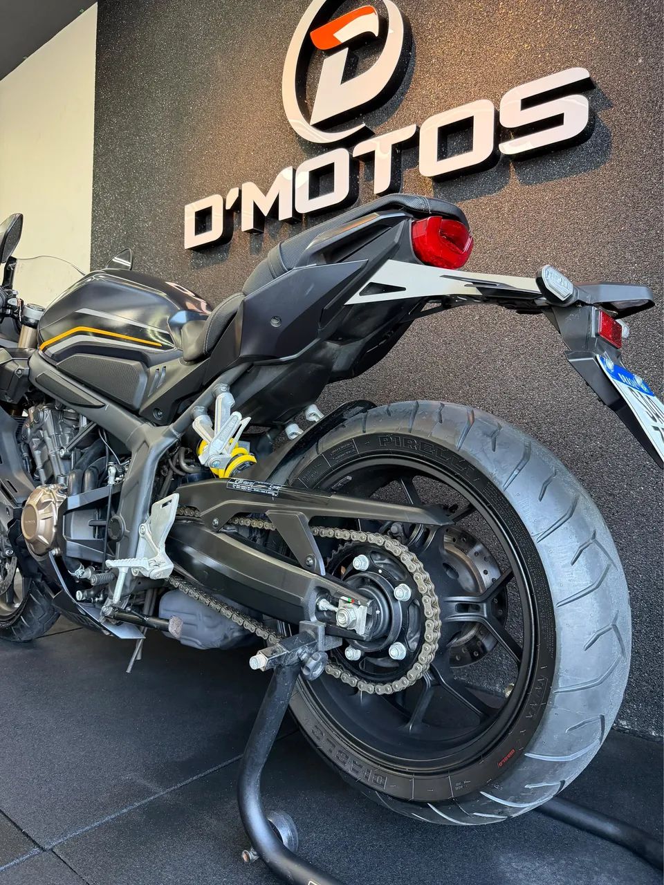 HONDA CBR 650R - 2023 - EXTRA!! - Foto 3
