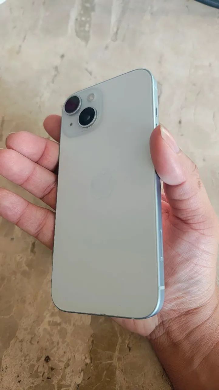 iPhone 15  - Foto 2