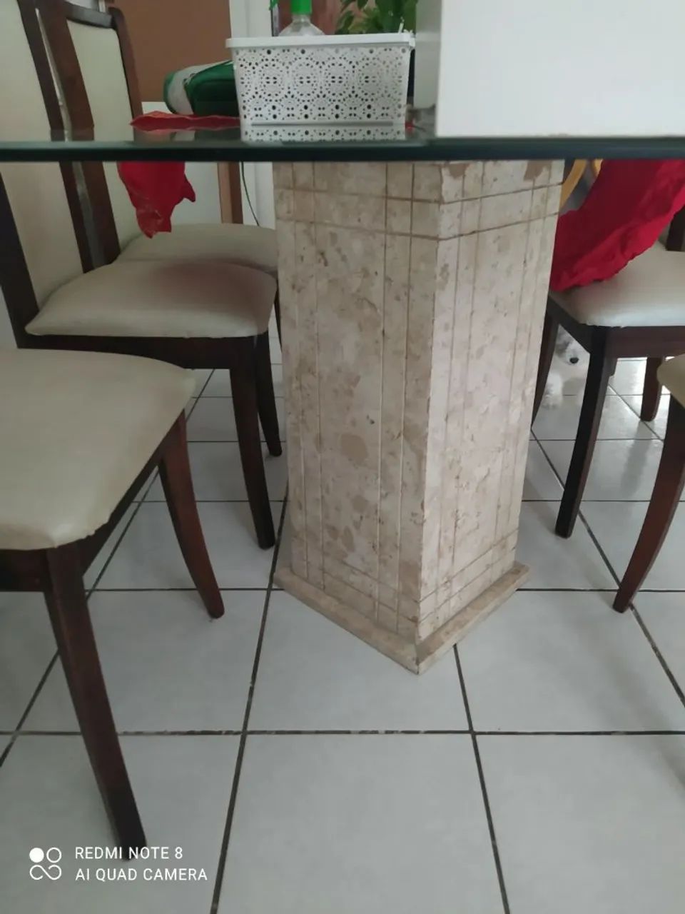 Mesa, cadeiras, aparador. - Foto 2