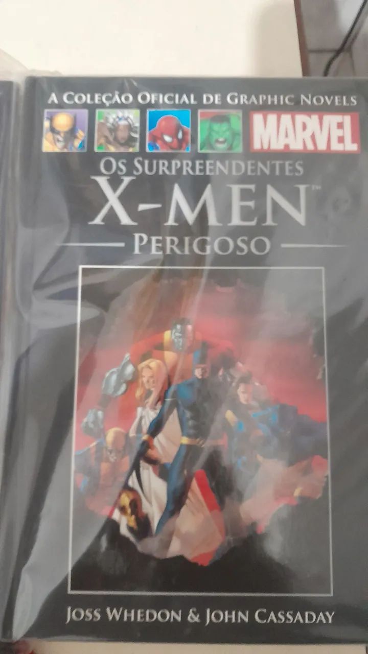 Hqs xmen salvat histórias clássicas Deus ama homem mata,dias de um futuro esquecido  - Foto 6