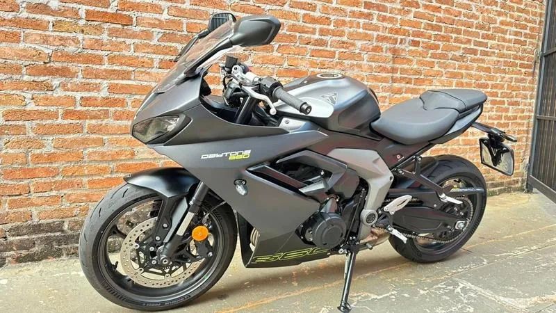 Triumph 660 2024 - 1496078336 | OLX