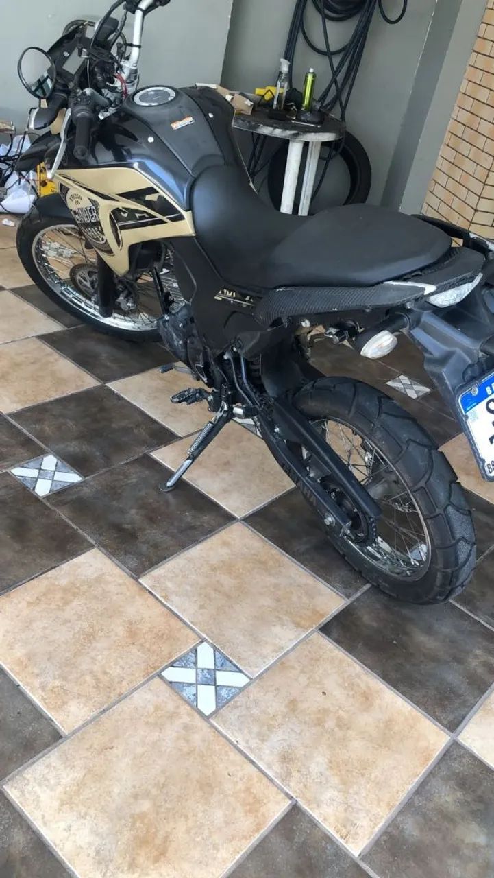 Lander 250cc
